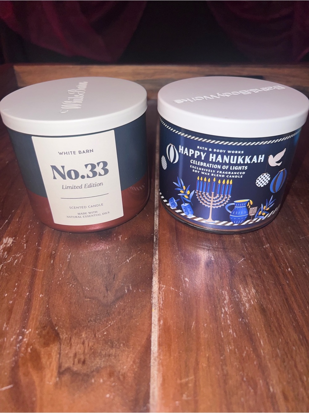 Bath & Body Works - Happy Hanukkah & White Barn No.33 Candles New!!